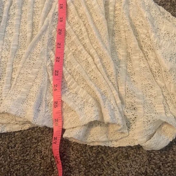 ❌SOLD❌NWT Shawl Style Cardigan - Open Weave Lace Like Material Sz M - Picture 15 of 16